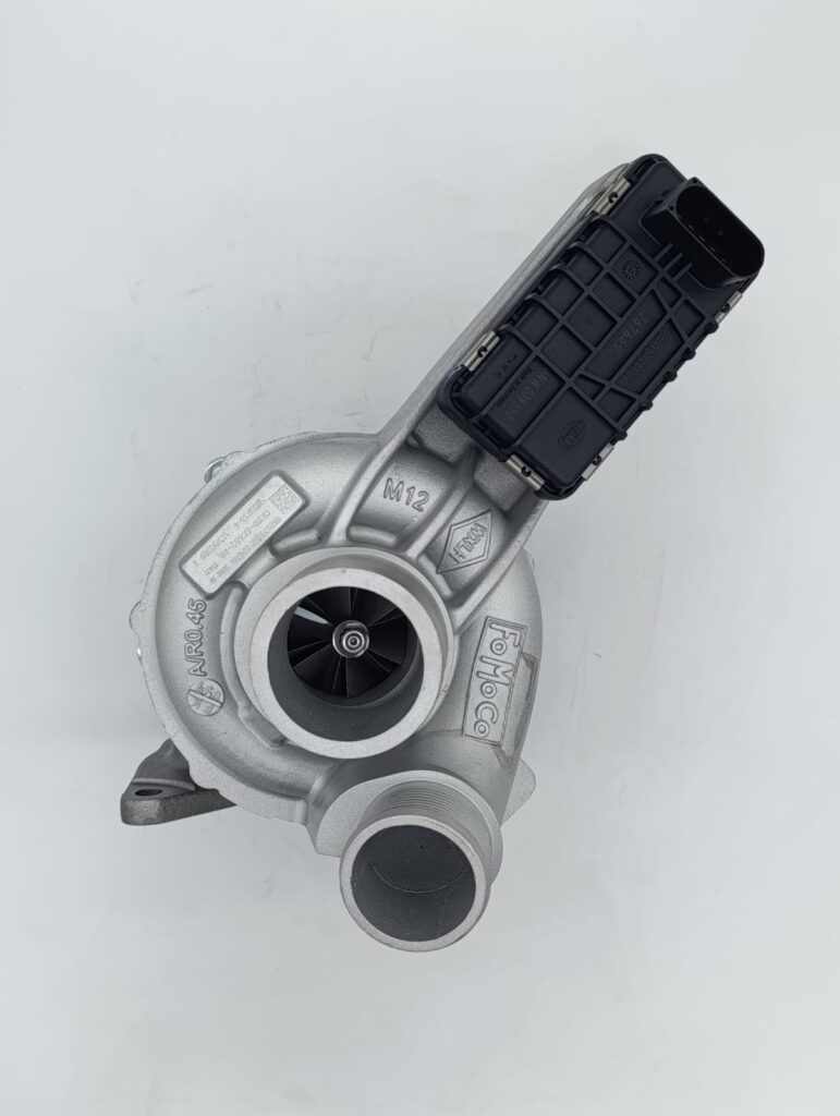 Turbosprężarka regenerowana 4.4D 340KM – Land Rover (Prawa) – 802733